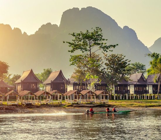 Village Vang Vieng au Laos