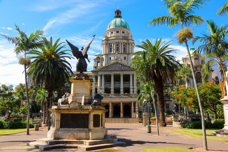 Durban City Hall avec le War Memorial, province du KwaZulu Natal, Afrique du Sud