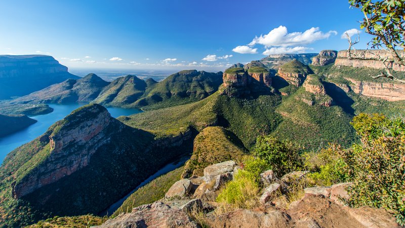 Blyde River Canyon et les Trois Rondavels sur la route Panorama à Mpumalanga, Afrique du Sud