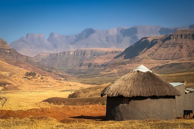 Zulu Rondavel à Drakensberg, Afrique du Sud