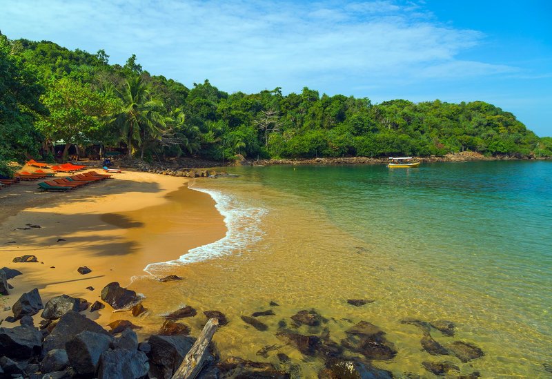 Plage jungle Beach au Sri Lanka