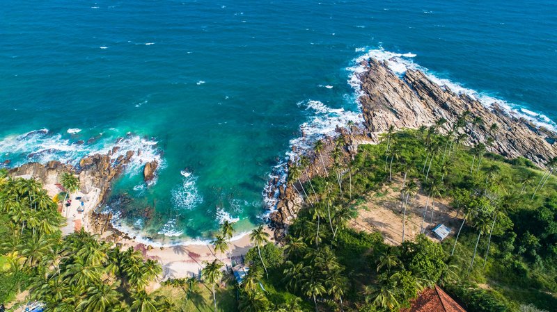 Plage de Tangalla au Sri Lanka, vue aérienne