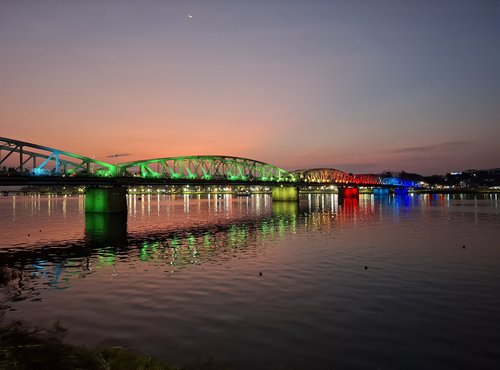 Souvenir du voyage de Leslie, Vietnam