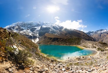 Montagne Salcantay dans les Andes, à Cusco, Pérou.