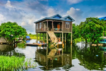 Village de Tonle Sap au Cambodge