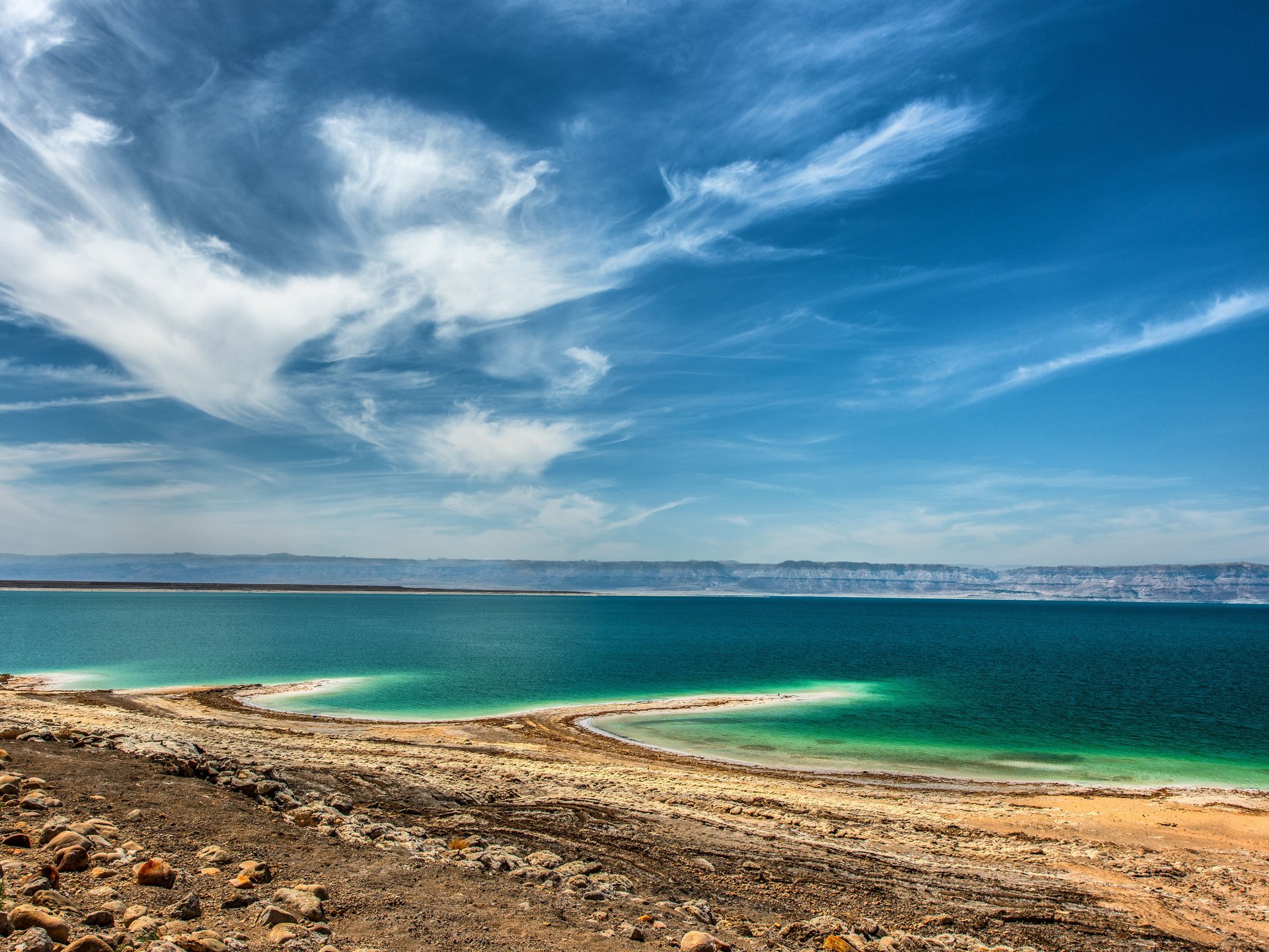 Baignade dans la mer morte - TraceDirecte