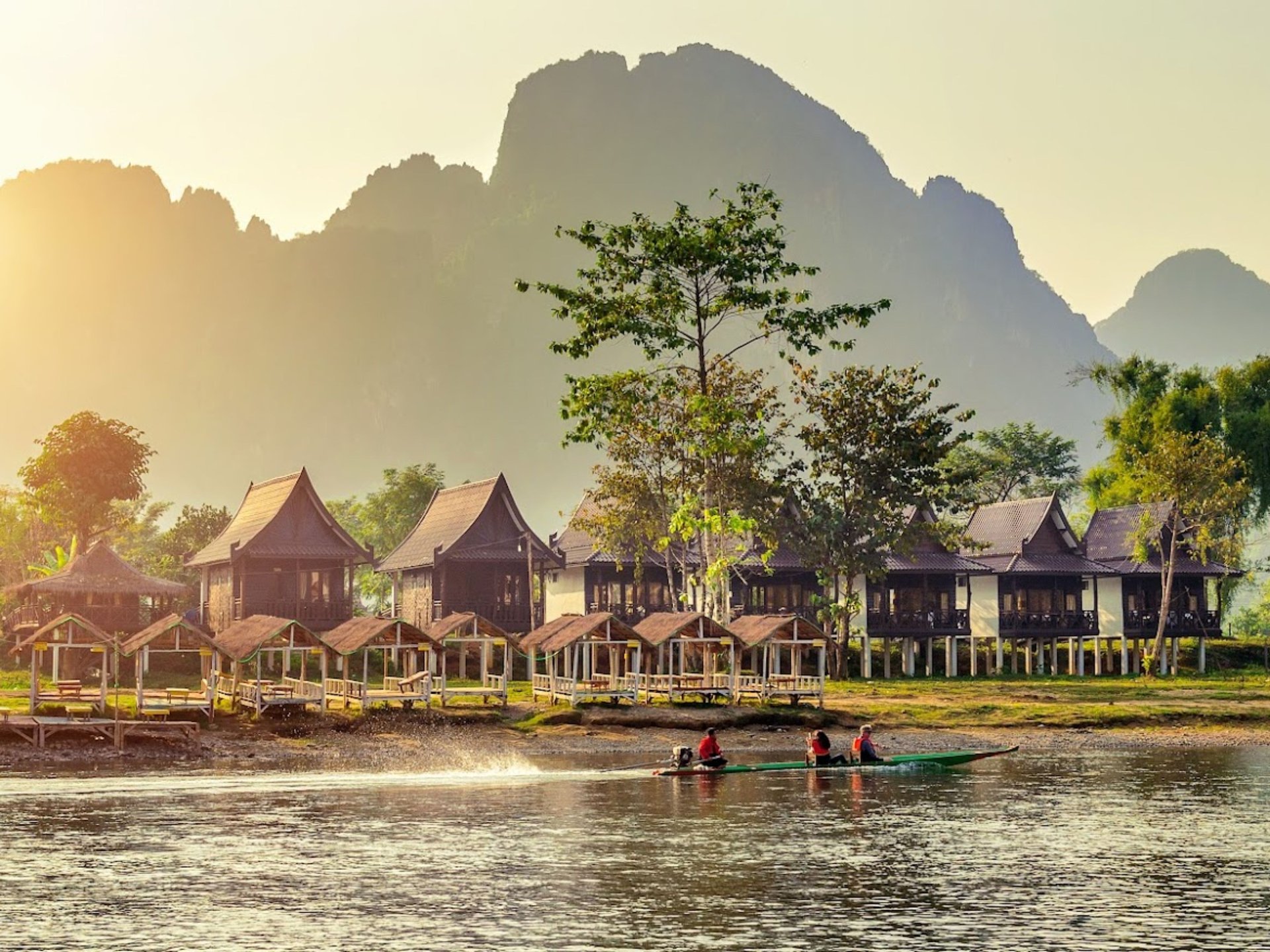 Village Vang Vieng au Laos