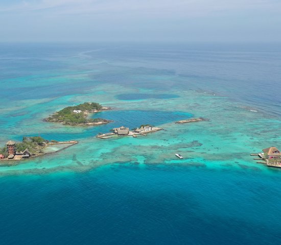 Vue aéerienne sur les îles du rosaire