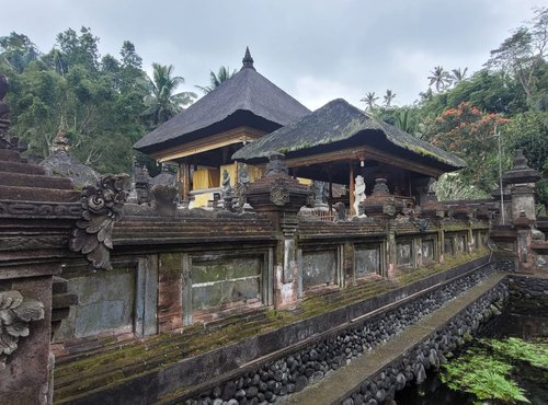 Souvenir du voyage de Jérôme, Indonésie