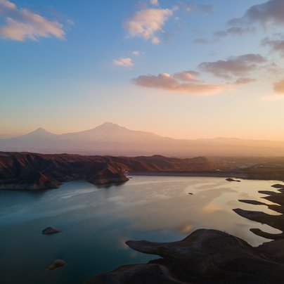 armenie lac sevan mont ararat