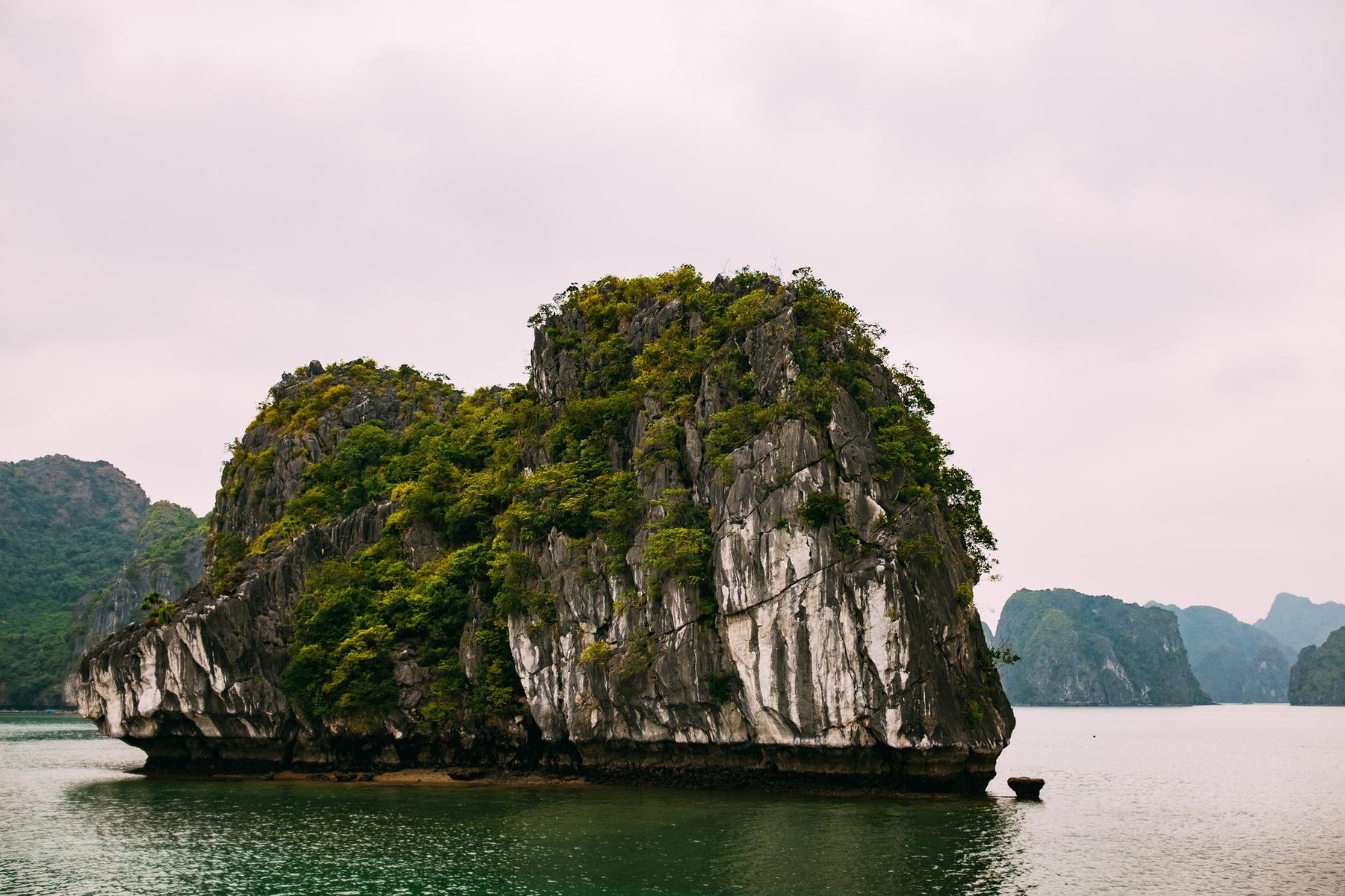 Baie d'Along Vietnam