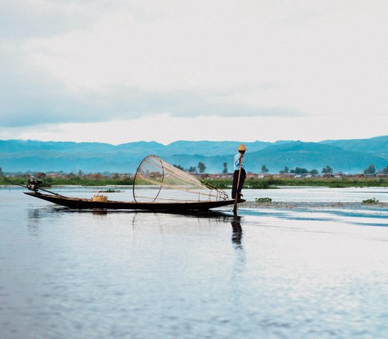birmanie pecheur mer