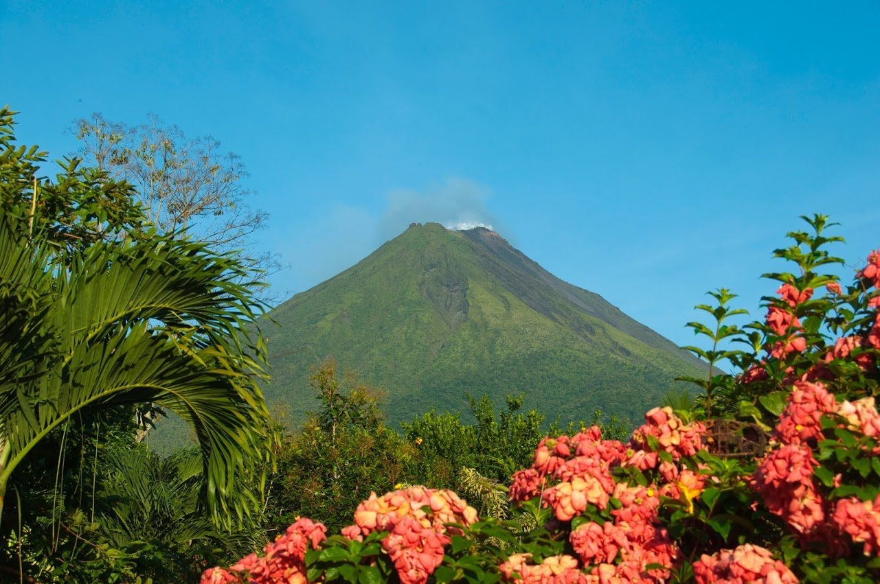 costa rica volcan