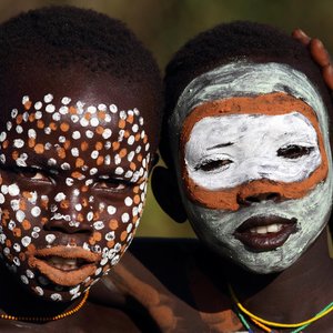 ethiopie maquillage tradition enfants