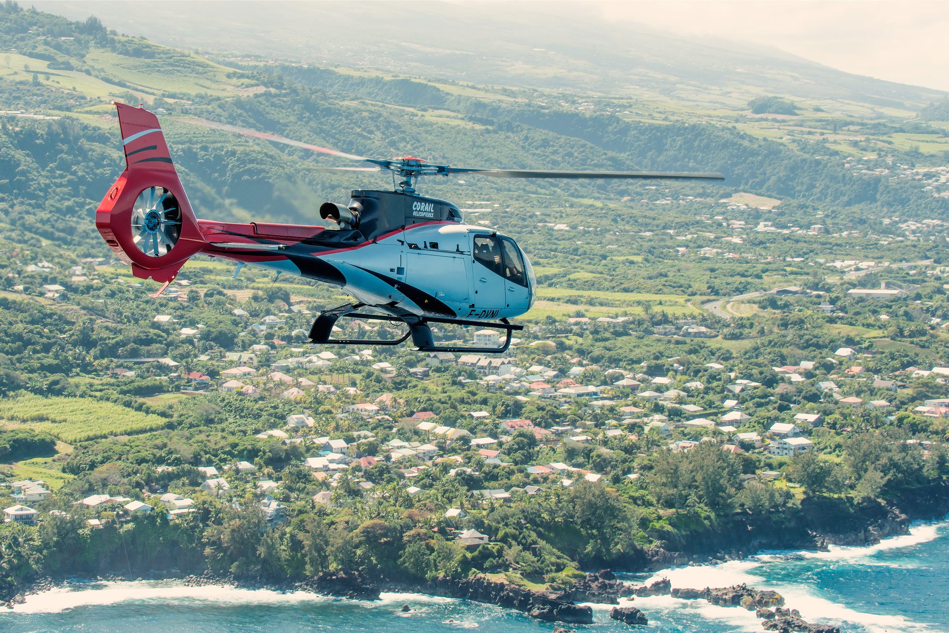 Tour en hélicoptère, Saint Pierre, La Réunion,