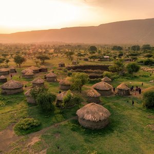 Image aérienne du village d'Arusha   Tanzanie