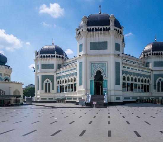 mosque medan indonesie