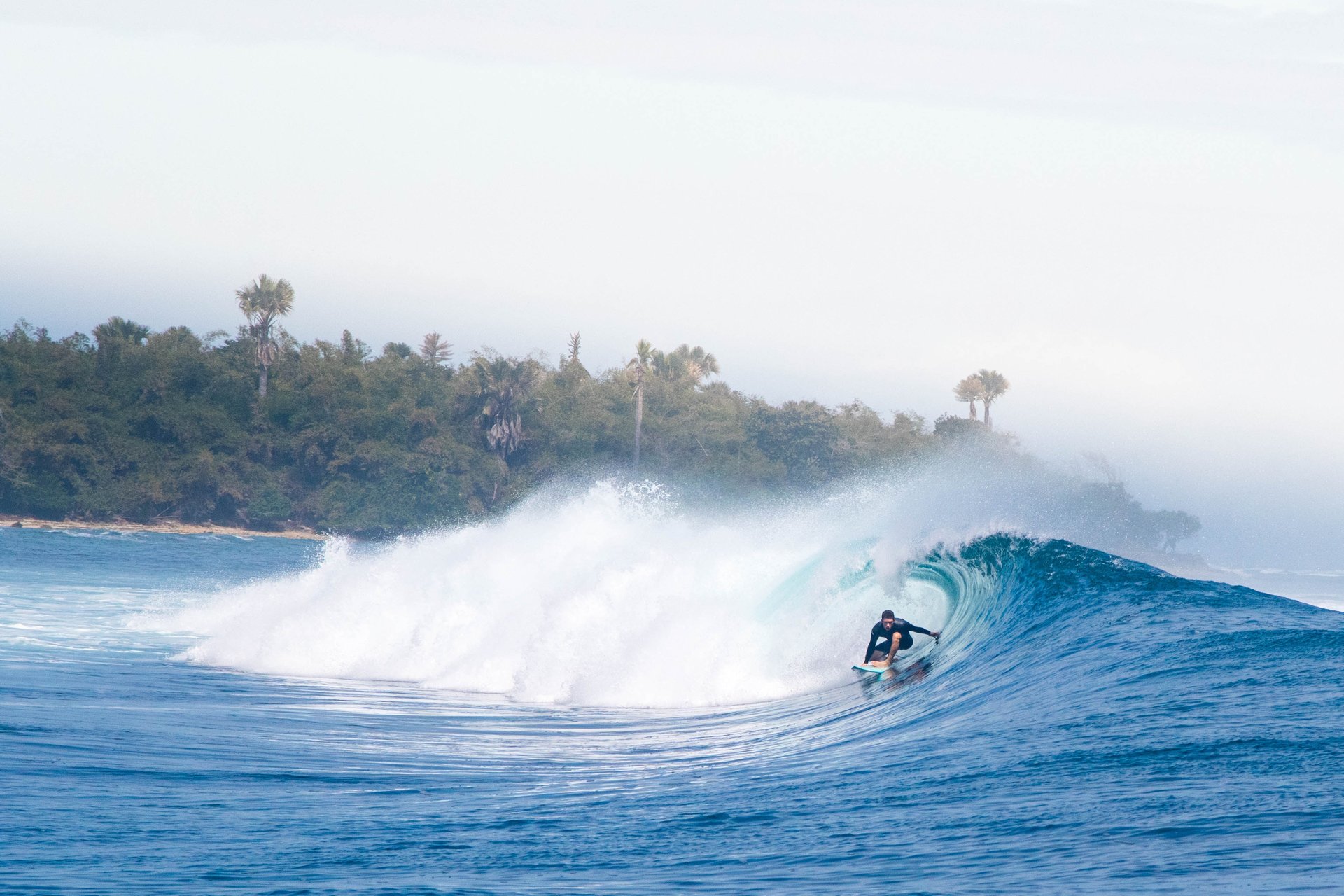 surf à Java en Indonésie