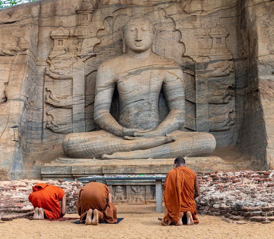 Temple à Polonnaruwa   Sri Lanka