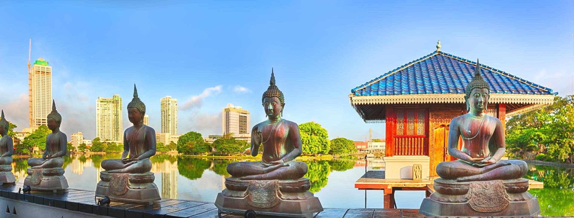 Temple de Seema Malaka sur le lac de Beira. Colombo, Sri Lanka