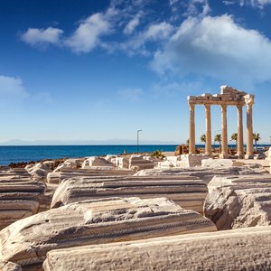turquie side temple apollon