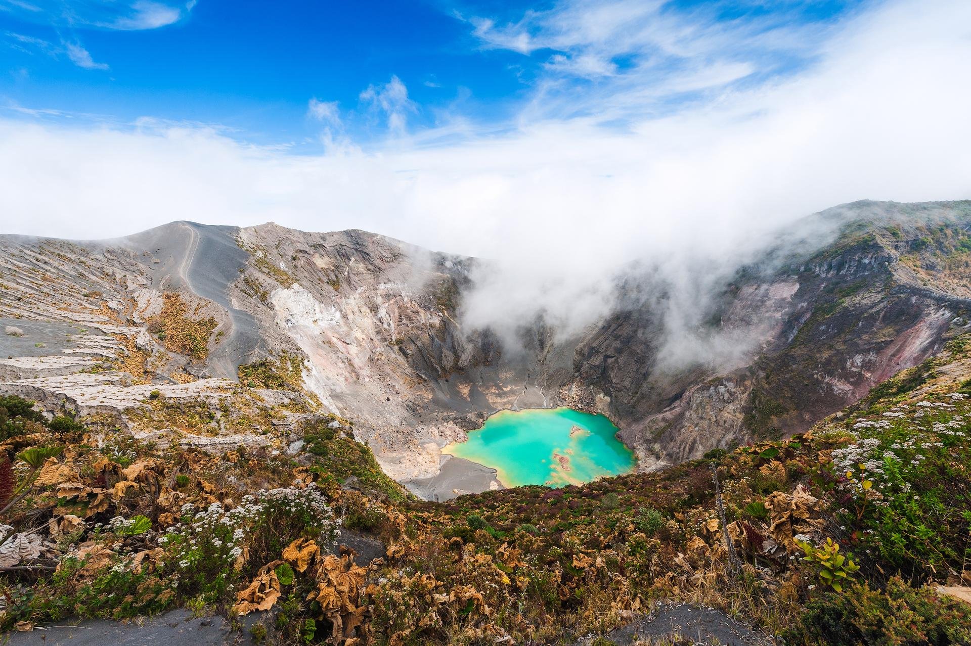 Volcan Irazu   Costa Rica